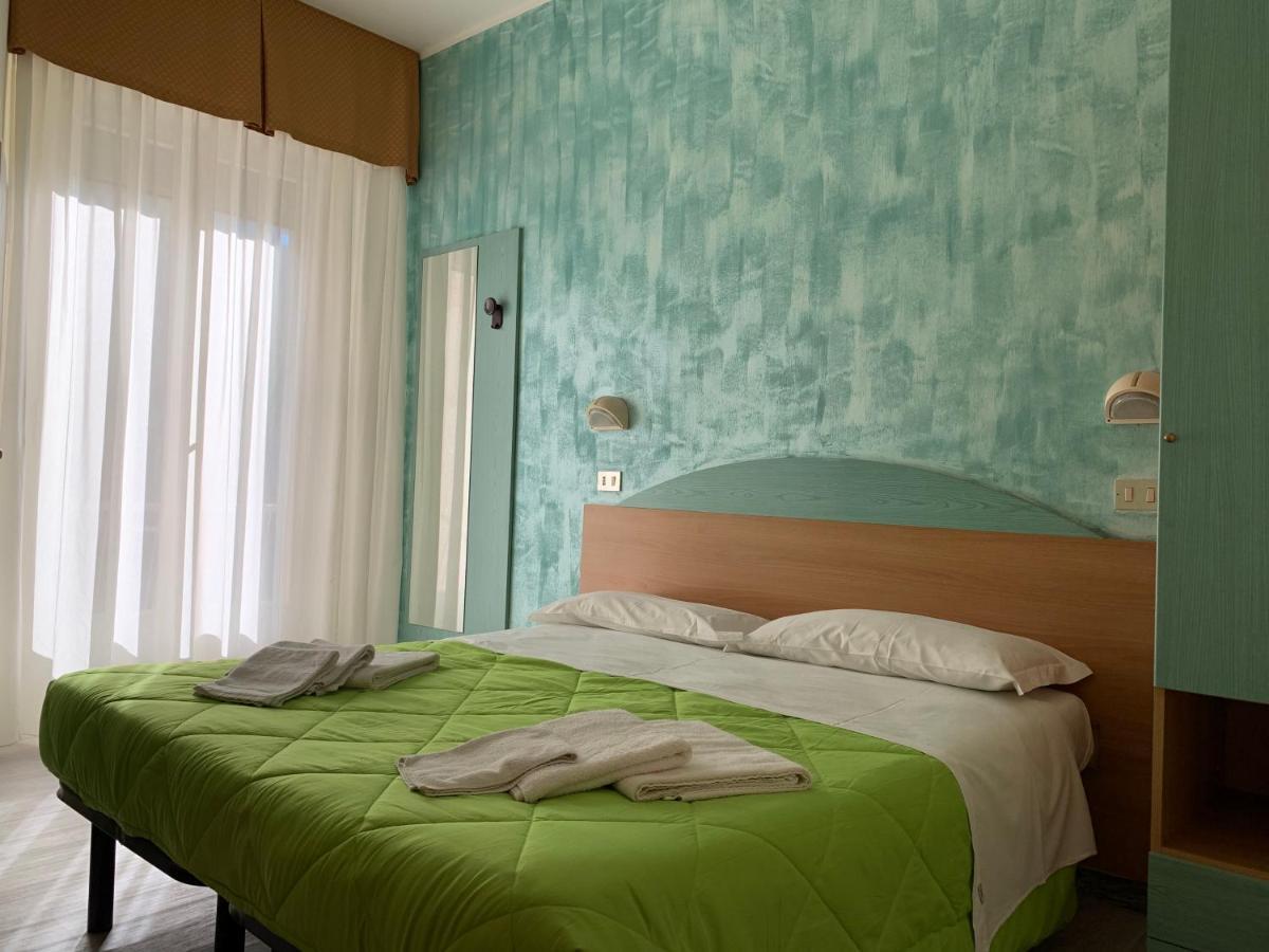 Hotel Palma Benessere Rimini Zewnętrze zdjęcie