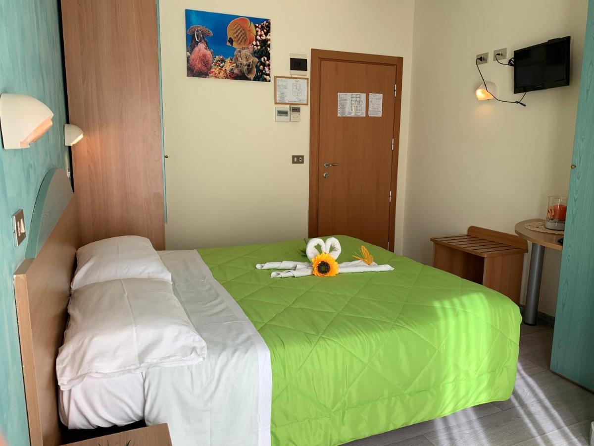 Hotel Palma Benessere Rimini Zewnętrze zdjęcie