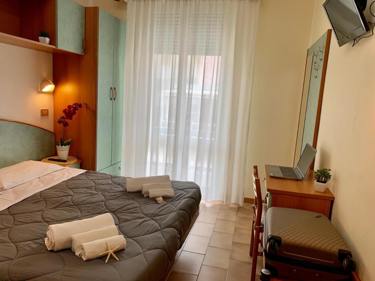 Hotel Palma Benessere Rimini Zewnętrze zdjęcie