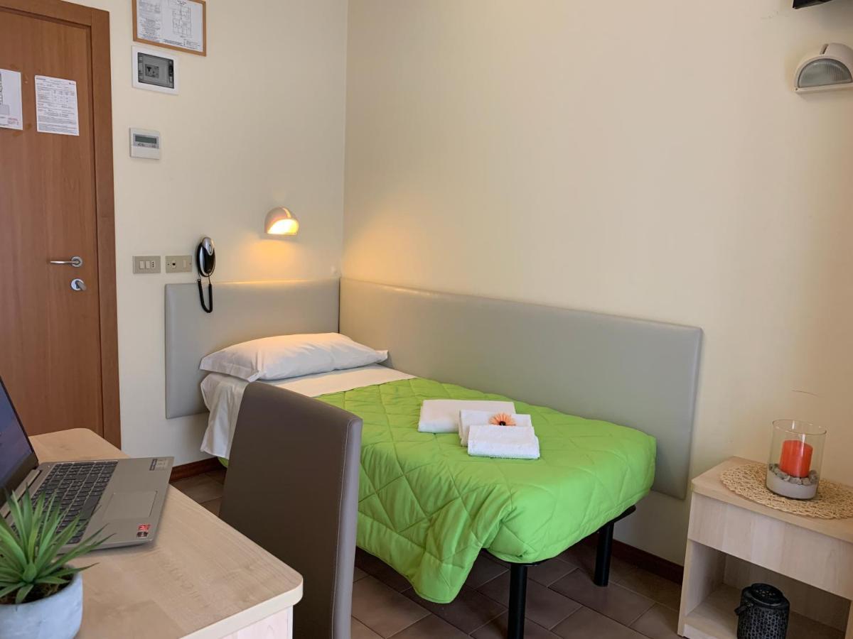 Hotel Palma Benessere Rimini Zewnętrze zdjęcie