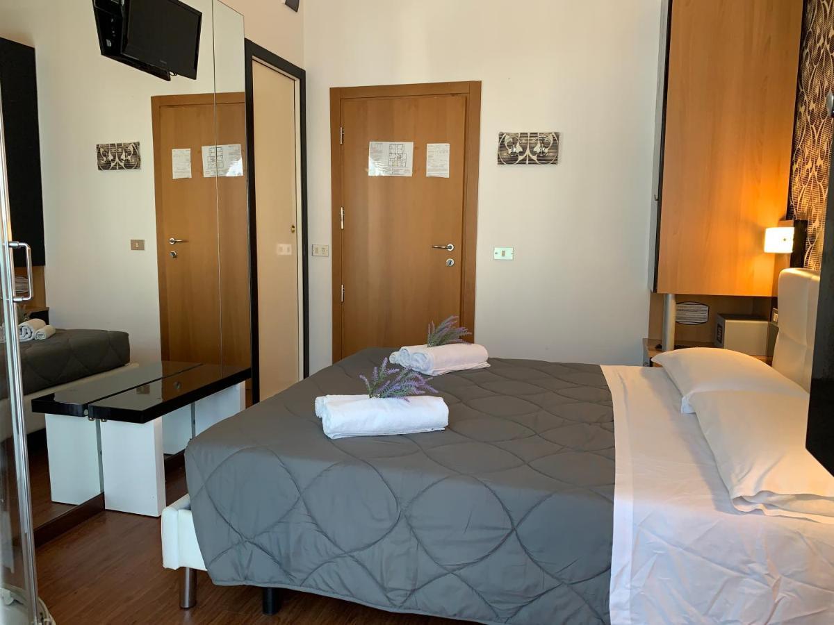 Hotel Palma Benessere Rimini Zewnętrze zdjęcie