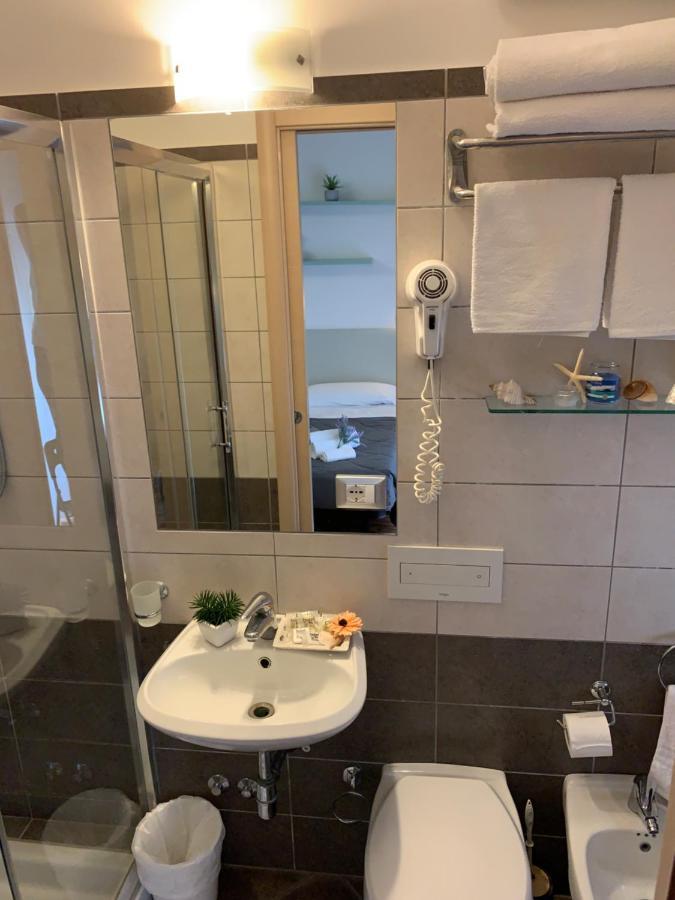 Hotel Palma Benessere Rimini Zewnętrze zdjęcie
